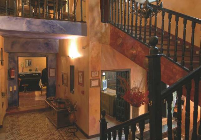 Las mejores habitaciones en Posada Real Casa del Abad. Relájate con nuestro Spa y Masaje en Palencia